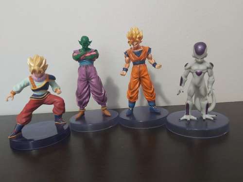 4x Dragonball Z Figures